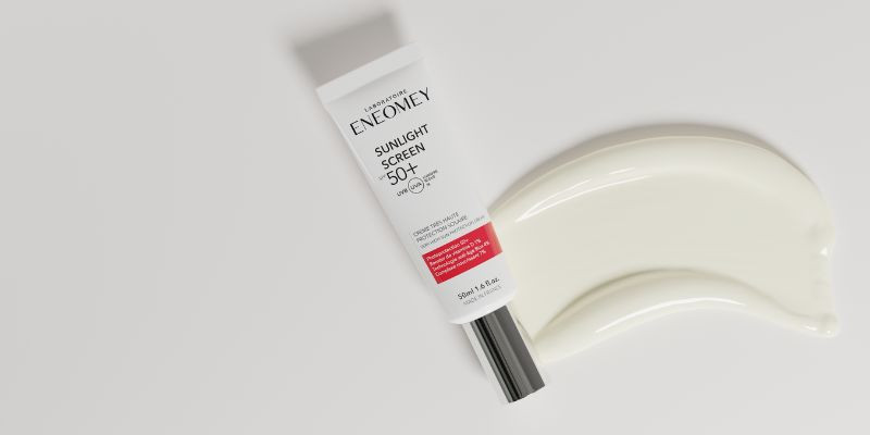 &ST SPF 50+ Sun Care with Vitamin D Booster & Anti-Aging Ingredients| Laboratoire ENEOMEY
